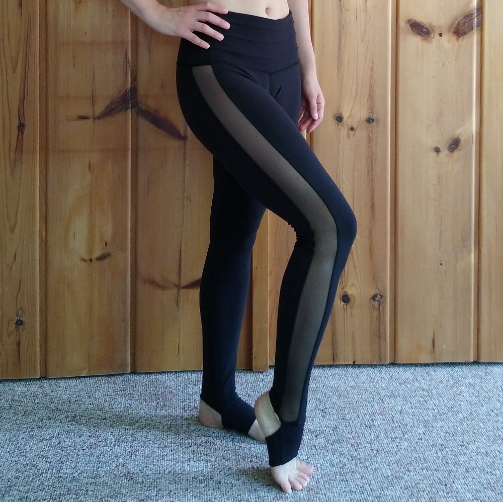 Karma mesh leggings